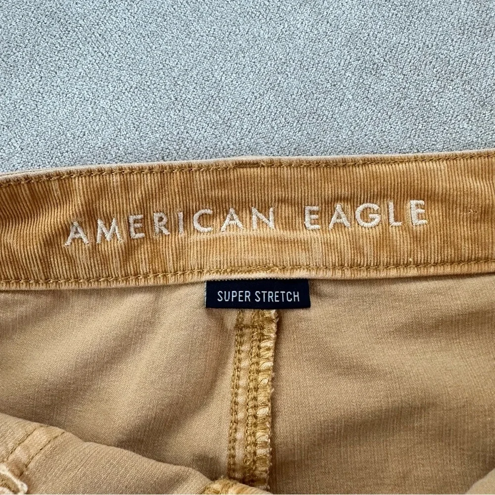 American Eagle High Rise A Line Corduroy Skirt. Gold. Size 0.